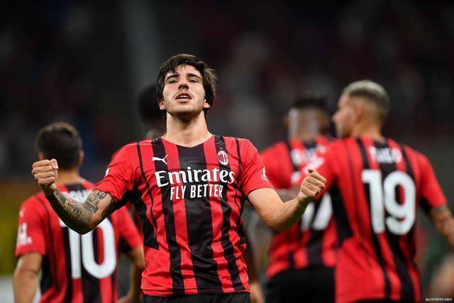 杜兰特11分太阳负雄鹿 阿德巴约三分绝杀活塞